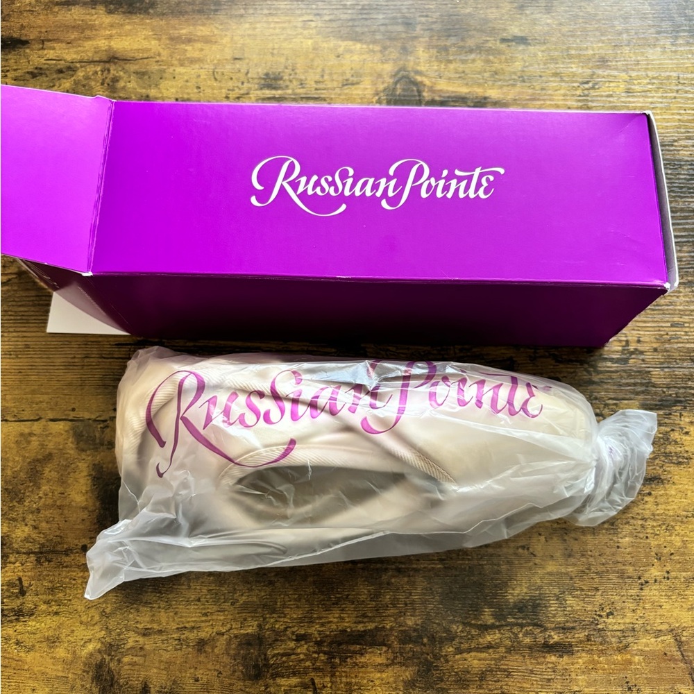 Russian Pointe Entrada Pro